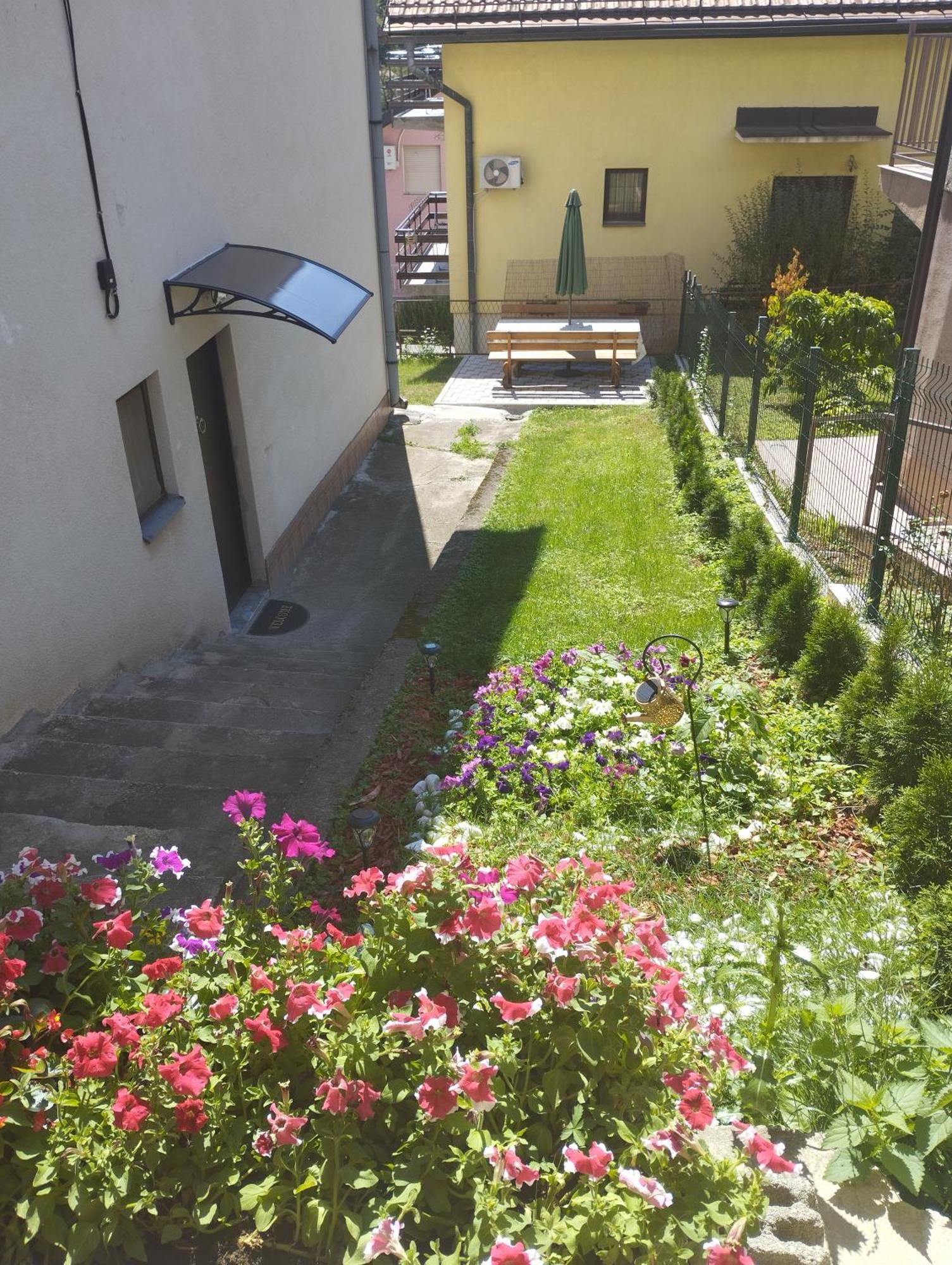Apartment Sanja SJJ Esterno foto